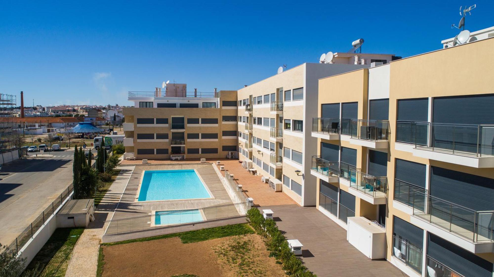 Two Bedroom Stylish Central Tavira Apartment. Habitación foto